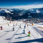 Skigroepen in kleurrijke winterkleding tijdens lessen op besneeuwde hellingen van Orelle in de Drie Valleien, Alpen
